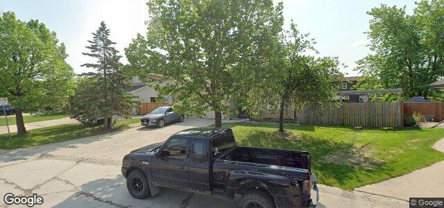 Larawan ng 35 Exbury Place sa Winnipeg, Manitoba