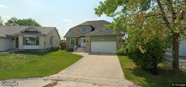Larawan ng 380 Columbia Drive sa Winnipeg, Manitoba