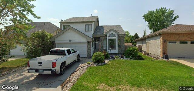 Larawan ng 384 Columbia Drive sa Winnipeg, Manitoba