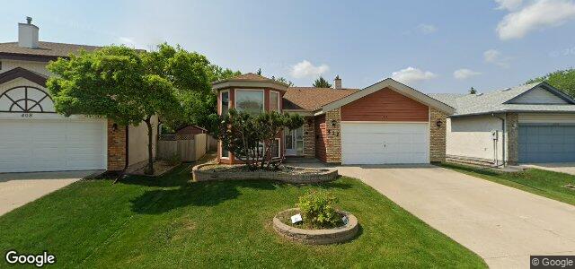 Larawan ng 412 Columbia Drive sa Winnipeg, Manitoba