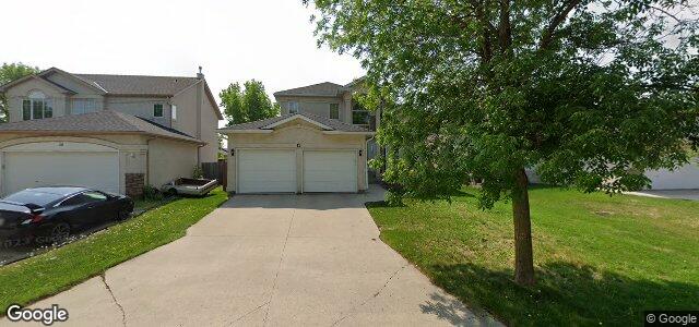 Larawan ng 42 Caldwell Crescent sa Winnipeg, Manitoba