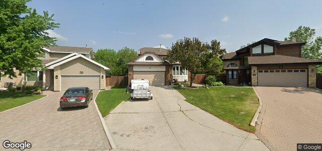 Larawan ng 42 Saxon Bay sa Winnipeg, Manitoba