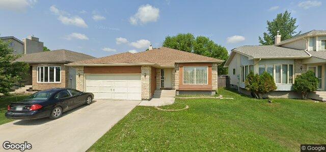 Larawan ng 421 Scurfield Boulevard sa Winnipeg, Manitoba