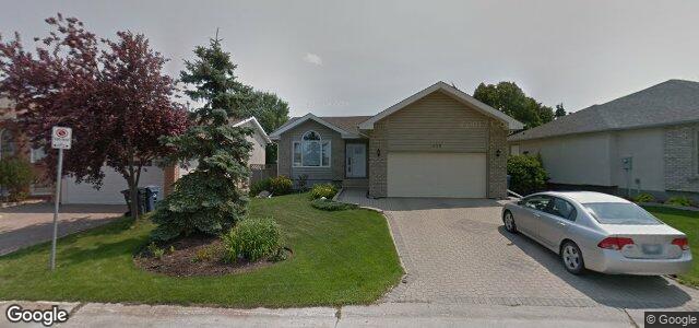 Photo of 456 Scurfield Boulevard in Winnipeg, Manitoba