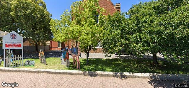 Larawan ng 49 Prospect Road sa Winnipeg, Manitoba