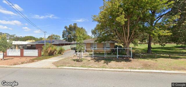 Larawan ng 50 Eglinton Crescent sa Winnipeg, Manitoba