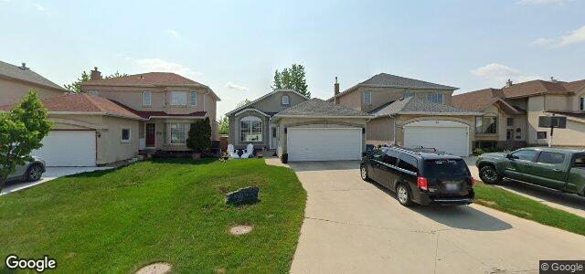 Larawan ng 50 Vineland Crescent sa Winnipeg, Manitoba