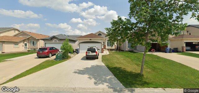 Larawan ng 51 Cloverwood Road sa Winnipeg, Manitoba