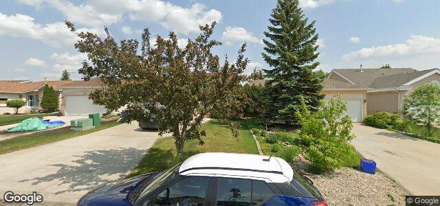 Larawan ng 51 Royal Oak Drive sa Winnipeg, Manitoba
