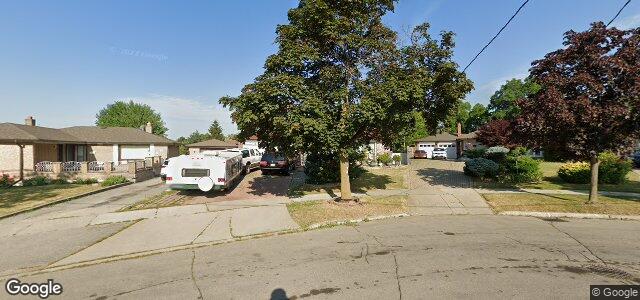 Larawan ng 52 Roseglen Crescent sa Winnipeg, Manitoba