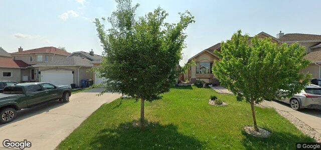 Larawan ng 54 Vineland Crescent sa Winnipeg, Manitoba