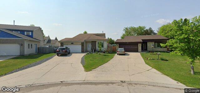 Larawan ng 58 Eglinton Crescent sa Winnipeg, Manitoba