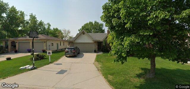 Larawan ng 6 Pincarrow Road sa Winnipeg, Manitoba