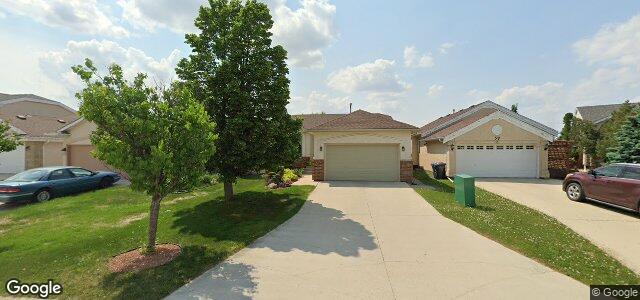 Larawan ng 63 Cedar Glen Road sa Winnipeg, Manitoba