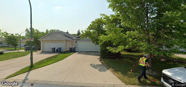 64 Invermere Street（加拿大曼尼托巴省溫尼伯市）房屋照片