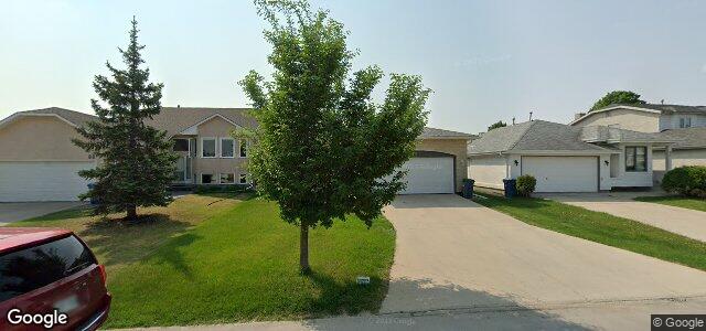 Larawan ng 64 Marygrove Crescent sa Winnipeg, Manitoba