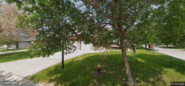 Larawan ng 66 Apple Hill Road sa Winnipeg, Manitoba