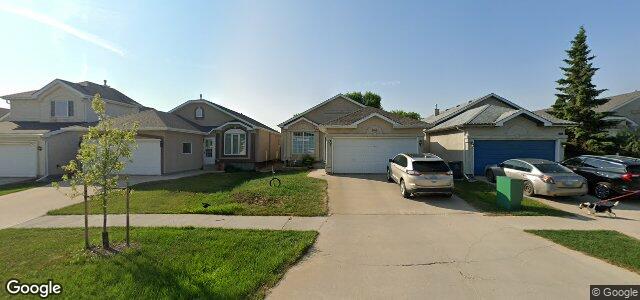 Larawan ng 664 Scurfield Boulevard sa Winnipeg, Manitoba