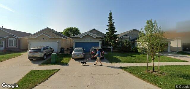 Larawan ng 668 Scurfield Boulevard sa Winnipeg, Manitoba