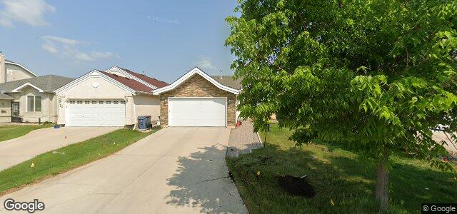 Larawan ng 67 Invermere Street sa Winnipeg, Manitoba