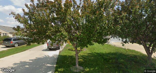 Larawan ng 67 Royal Oak Drive sa Winnipeg, Manitoba