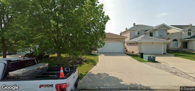 Larawan ng 68 Invermere Street sa Winnipeg, Manitoba