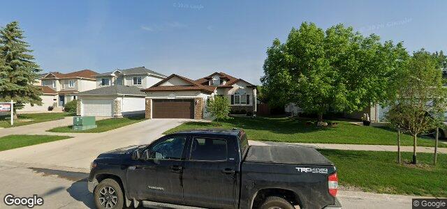 Larawan ng 693 Scurfield Boulevard sa Winnipeg, Manitoba