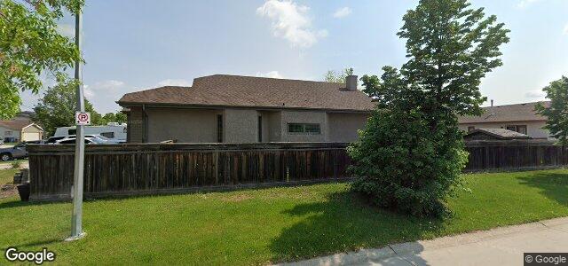 Larawan ng 70 Battleford Bay sa Winnipeg, Manitoba