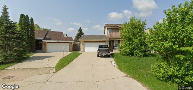 Larawan ng 70 Eglinton Crescent sa Winnipeg, Manitoba