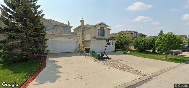 Larawan ng 70 Vineland Crescent sa Winnipeg, Manitoba