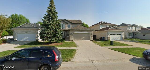 Larawan ng 715 Scurfield Boulevard sa Winnipeg, Manitoba