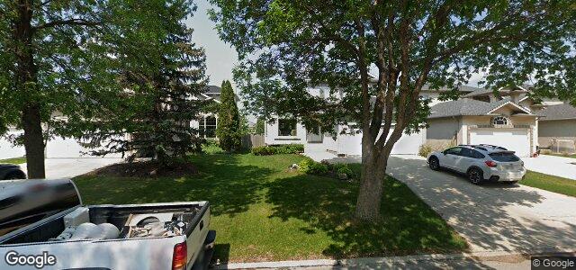 Larawan ng 75 Caldwell Crescent sa Winnipeg, Manitoba