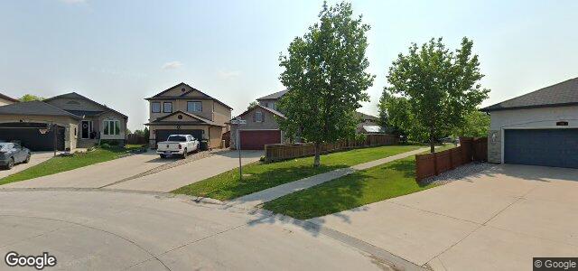 77 Bessboro Street N（加拿大曼尼托巴省溫尼伯市）房屋照片