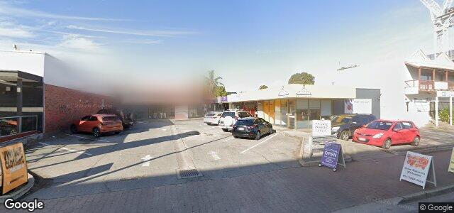 Larawan ng 77 Prospect Road sa Winnipeg, Manitoba