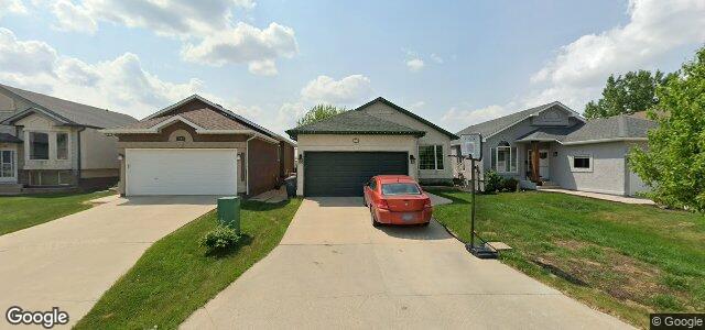 Larawan ng 80 Roseglen Crescent sa Winnipeg, Manitoba