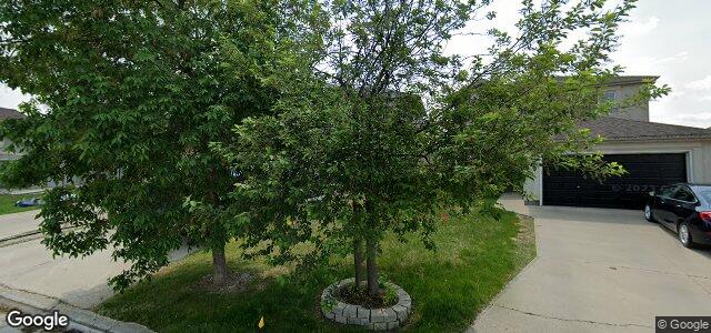 Larawan ng 82 Knightswood Court sa Winnipeg, Manitoba