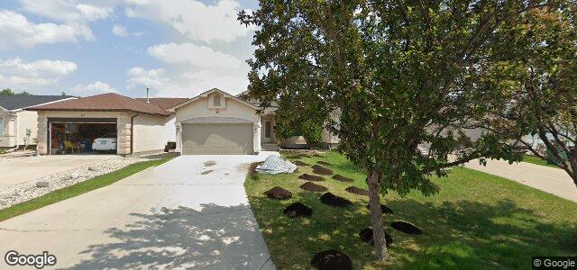 Larawan ng 83 Royal Oak Drive sa Winnipeg, Manitoba