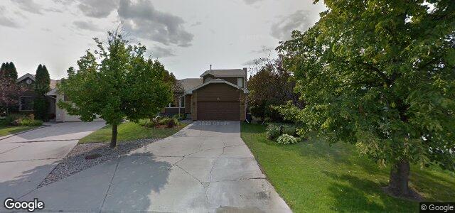 Larawan ng 86 Saxon Bay sa Winnipeg, Manitoba