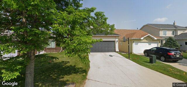 Larawan ng 87 Invermere Street sa Winnipeg, Manitoba