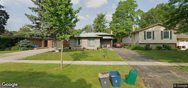 Larawan ng 87 Royal Oak Drive sa Winnipeg, Manitoba