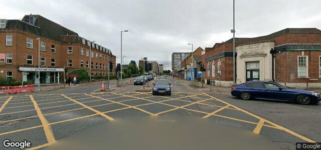 Larawan ng 87 St Albans Road sa Winnipeg, Manitoba