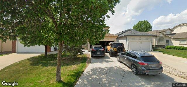 Larawan ng 88 Cloverwood Road sa Winnipeg, Manitoba