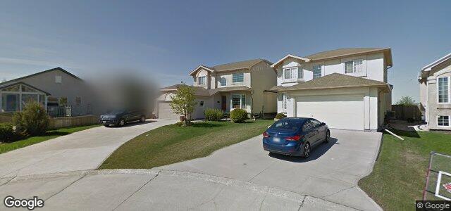 Photo of 880 Scurfield Boulevard in Winnipeg, Manitoba