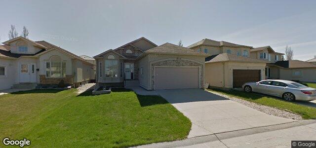 Larawan ng 909 Scurfield Boulevard sa Winnipeg, Manitoba