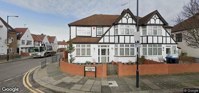 Larawan ng 94 Fleetwood Road sa Winnipeg, Manitoba