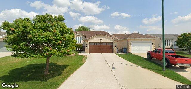 Larawan ng 96 Cedar Glen Road sa Winnipeg, Manitoba