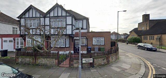 Larawan ng 99 Fleetwood Road sa Winnipeg, Manitoba