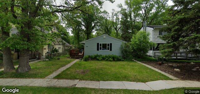 Larawan ng 546 Manchester Boulevard S sa Winnipeg, Manitoba