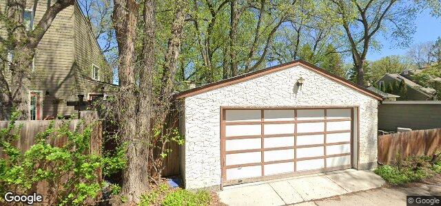 Larawan ng 61 Wildwood E Park sa Winnipeg, Manitoba