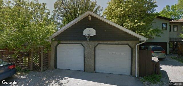 74 Wildwood E Park（加拿大曼尼托巴省溫尼伯市）房屋照片